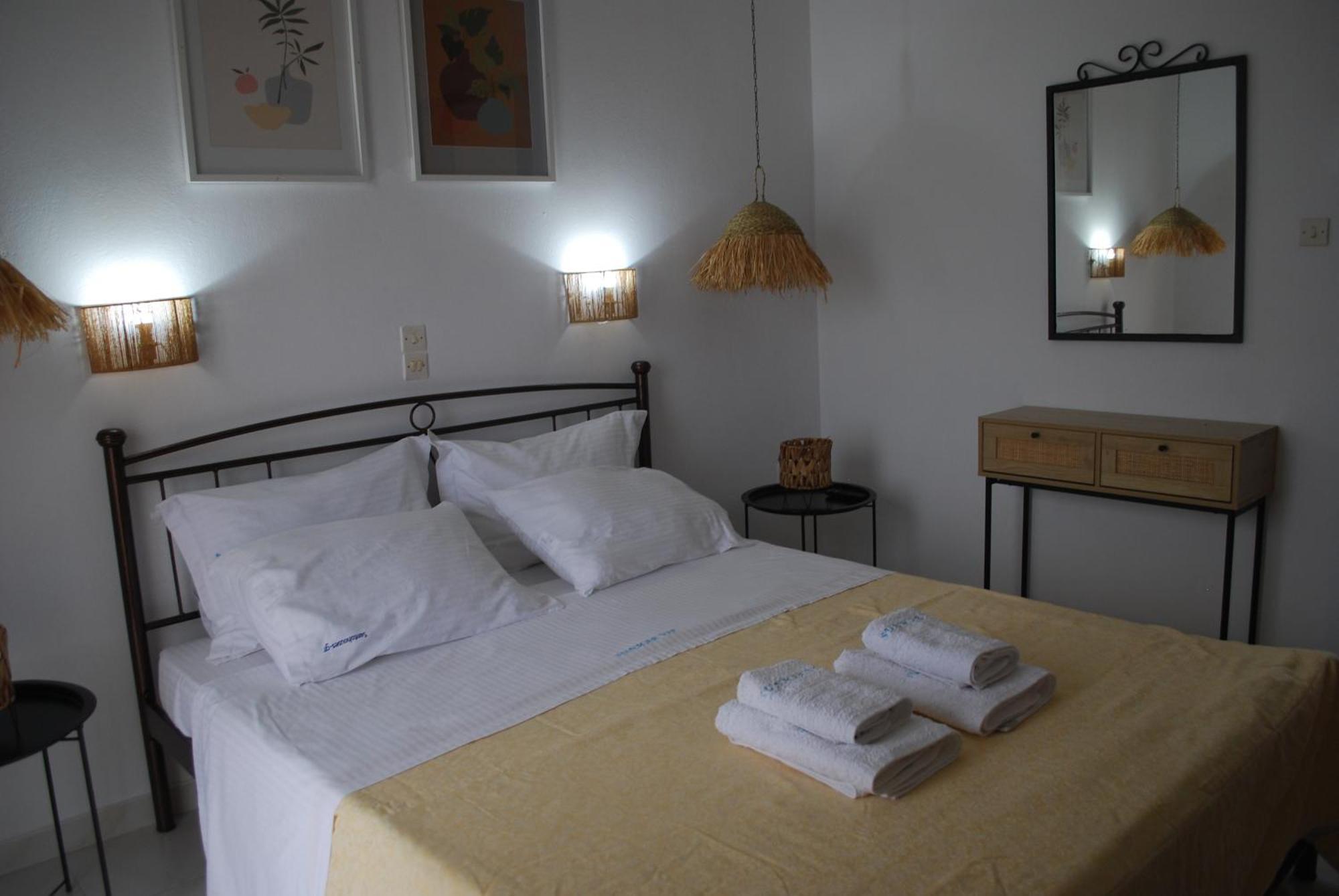 Sunset Rooms Ajía Marína Kültér fotó